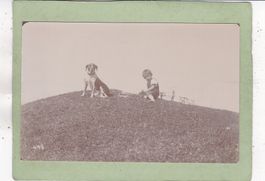Kind Junge Hund irgendwo Photokarte
