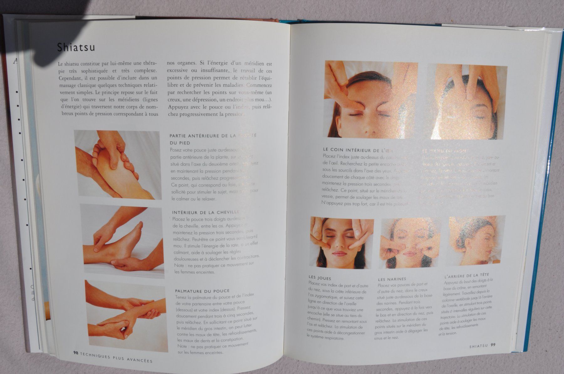 Bücher: Le livre du massage: techniques expliquées pas à pas – Gebraucht aus Fully von Minouchka 3