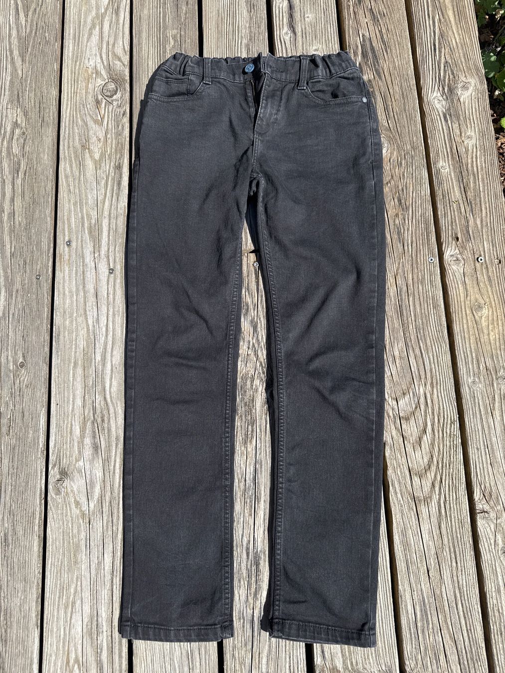 S.Oliver Jeans: schwarze s. Oliver Jeans unisex – Usato da Winkel venduto da berg_14