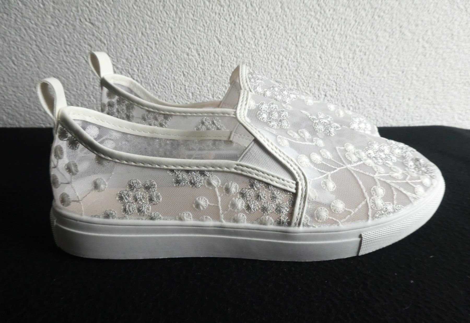 Scarpe da donna: Mesh Slip-on Halbschuh Freizeit neuwertig, Gr. 40 – Nuovo (secondo la descrizione) da Berneck venduto da chouchou1415