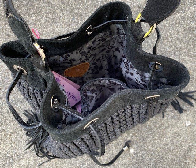 Borse da donna: Umhängetasche mit Fransen schwarz Ipa-Nima Bianca – Nuovo (secondo la descrizione) da Aarau venduto da Inputs 2