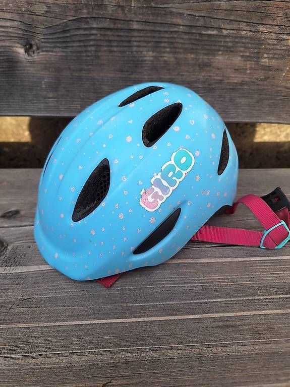 Giro Caschi: Giro Kinder Velohelm – Usato da Tägertschi venduto da jen_8brl 1