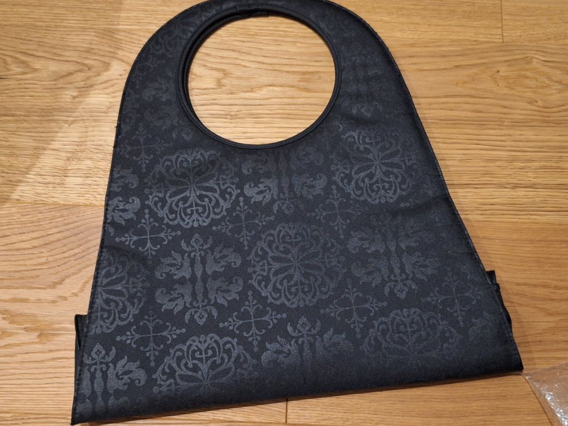 Taschen für Damen: Tasche schwarz gemustert Handtasche Damen neu – Neu und originalverpackt aus Killwangen von natszp