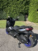 Yamaha X-Max État Neuf Optionnée D équipements Sport,Comfort