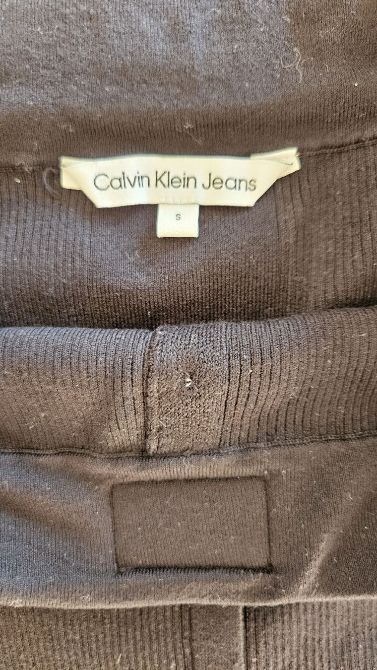 Calvin Klein Gonne: Jupe noire Calvin Klein NEUVE  – Nuovo (secondo la descrizione) da Nyon venduto da nay_y72c 2