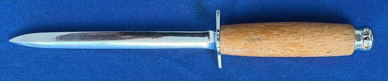 Altro materiale per ufficio: BRIEFÖFFNER MIT HOLZ GRIFF – Usato da Ostermundigen venduto da wini63 5