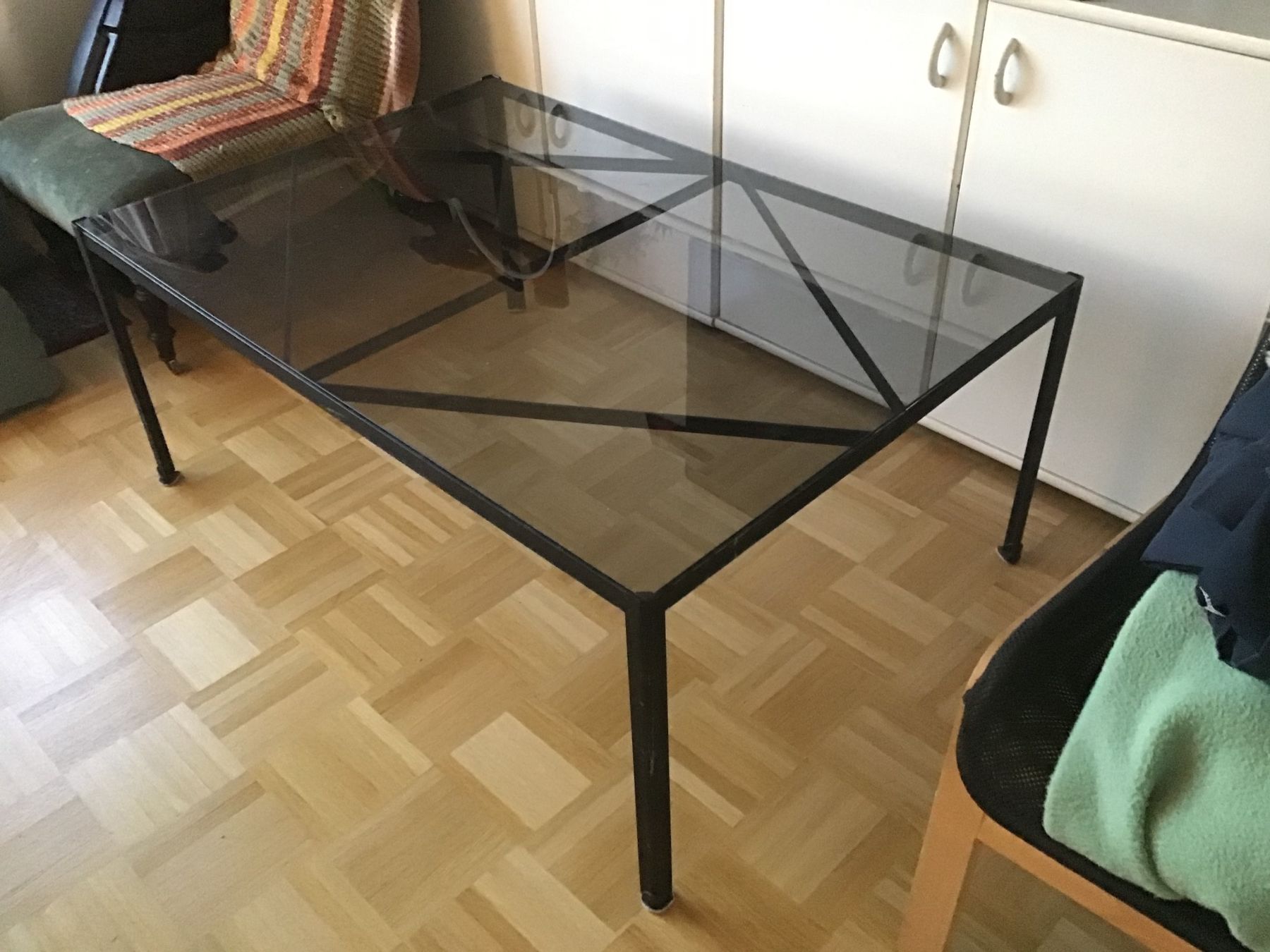 Ligne Roset Tables: Table verre Ligne Roset – D'occasion à Genève par Ganymedevd2237 1