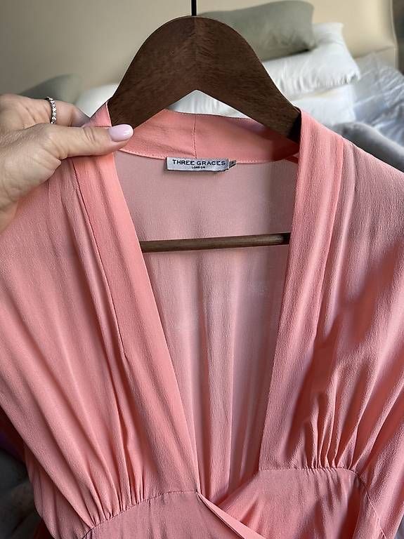 Vestiti: Seidenkleid Three Graces London – Usato da Wädenswil venduto da Cocomagi 1