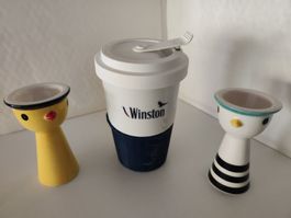 Kaffee-Becher und 2 Eierbecher