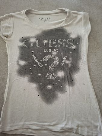 Guess T-Shirt Gr. S Weiss mit Strasssteinen