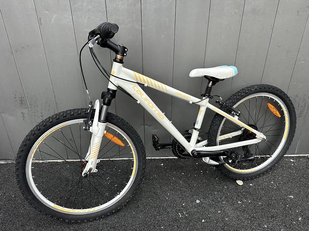 Biciclette: Bicicletta MTB California da ragazza 24  – Usato da Quartino venduto da DiloUsato 1