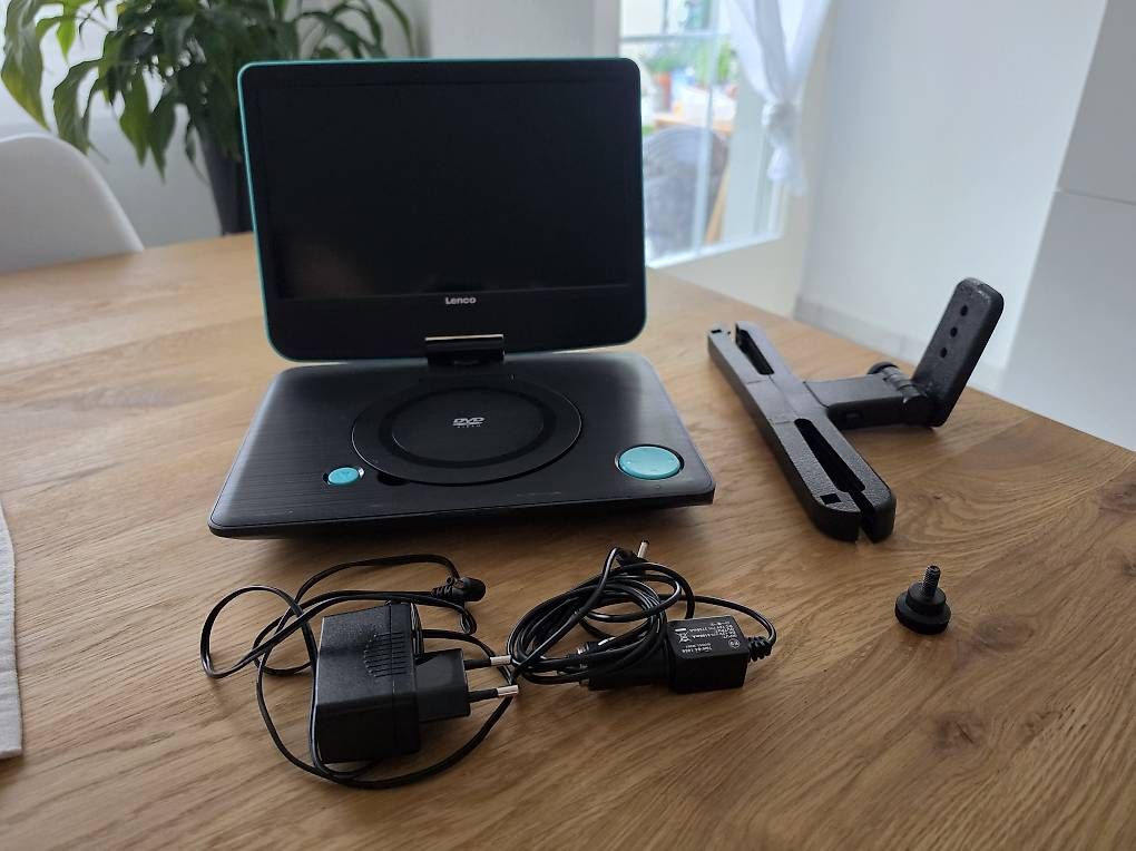 Lenco Tragbarer Mediaplayer: Lenco portable DVD Player – Gebraucht aus Hendschiken von DanielaM86