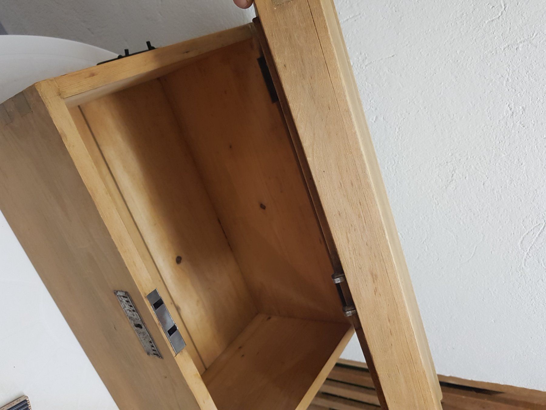Barattoli: hölzerner Kofferraum – Usato da Oberwil b. Zug venduto da jriobo 4