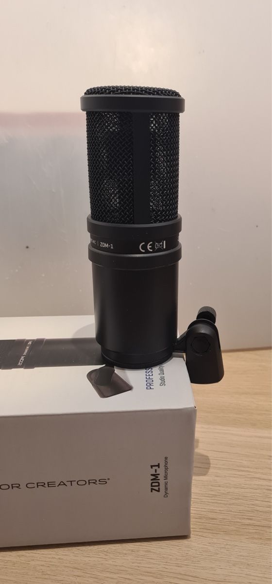 Zoom Microfoni: Zoom ZDM-1 Dynamic Microphone - Studio Quality Sound! – Nuovo (secondo la descrizione) da Wallisellen venduto da Duranduran 3