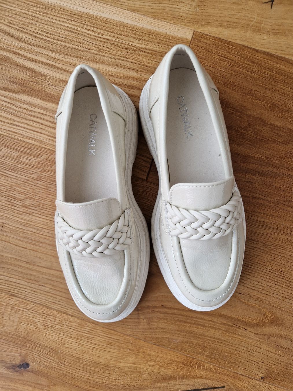 Dosenbach Damenschuhe: Penny Loafers Dosenbach – Gebraucht aus Eschenbach SG von SanFranciscoCalifornia 1