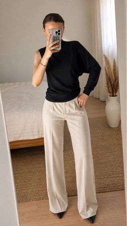 Zara Black Asymmetrical Top Size XS New With Tag