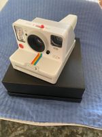 Polaroid OneStep+ Bluetooth i-Type Instant Camera