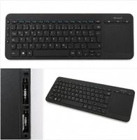 Microsoft All-in-One Media Keyboard mit Touchpad