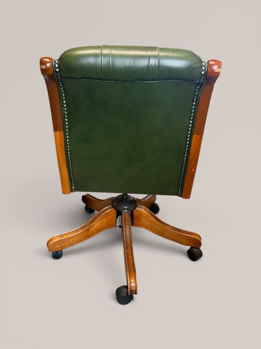 Sedie: Fauteuil de bureau Chesterfield cuir vert pivotant – Usato da Vessy venduto da _Callidus_ 3