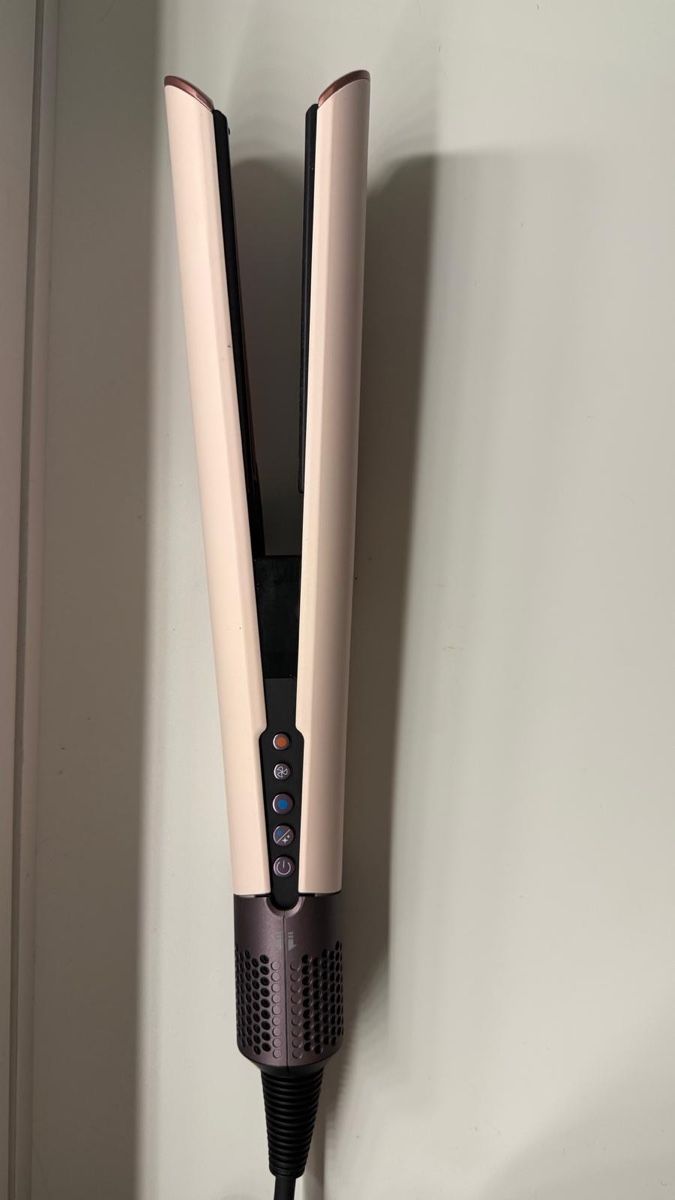 Dyson Asciugacapelli: Dyson AIRSTRAIT - ceramic pink rose gold – Usato da Rietheim venduto da Trg 2