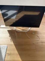 LG Fernseher weiss mit Standfuss gebraucht funktionsfähig