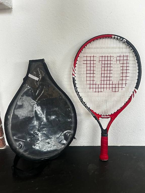 Wilson Racchette: Wilson Kinder-Tennisschläger mit Hülle – Usato da Zürich venduto da stanidel