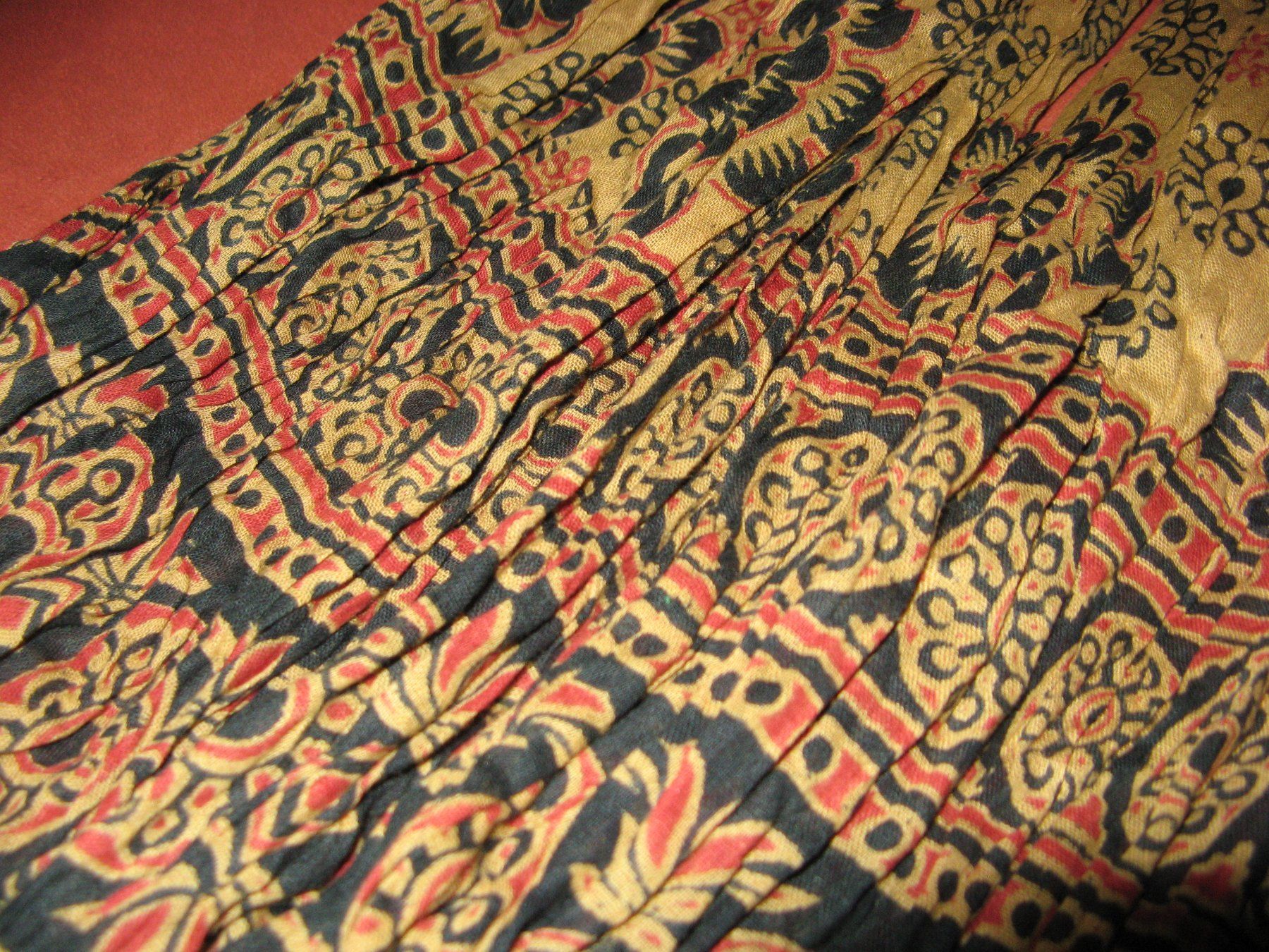 Foulards & écharpes: ockerfarbiger Schal aus Indien – Neuf (Voir description) à Zürich par apil 3
