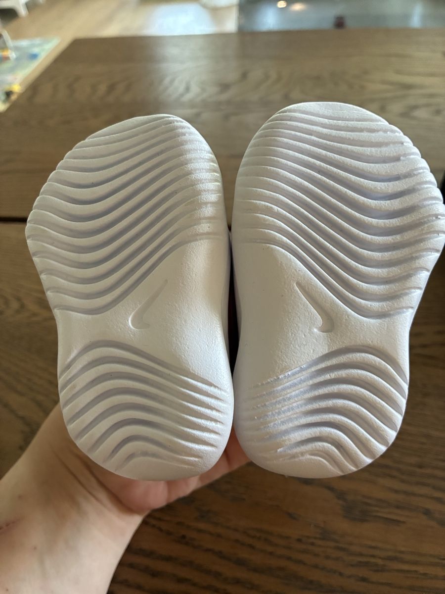 Nike Scarpe per ragazzi: Nike Baby Schuhe Grösse 17 – Nuovo (secondo la descrizione) da Saland venduto da Francyherrera 2