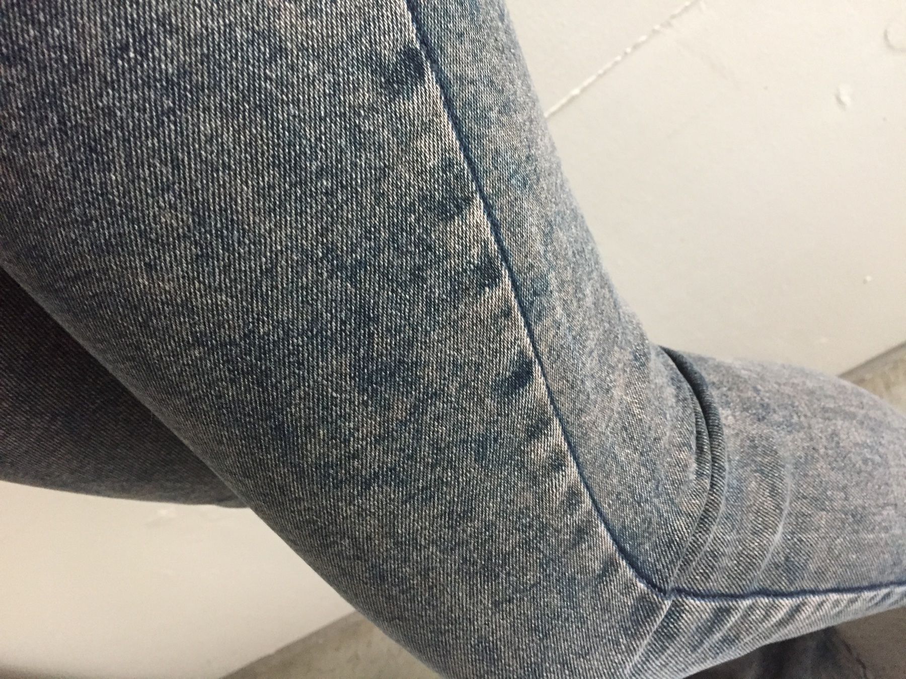 Guess Jeans: Guess Hüftjeans Original 2000s Vintage – Gebraucht aus Zürich von Eves.vintage.element 4