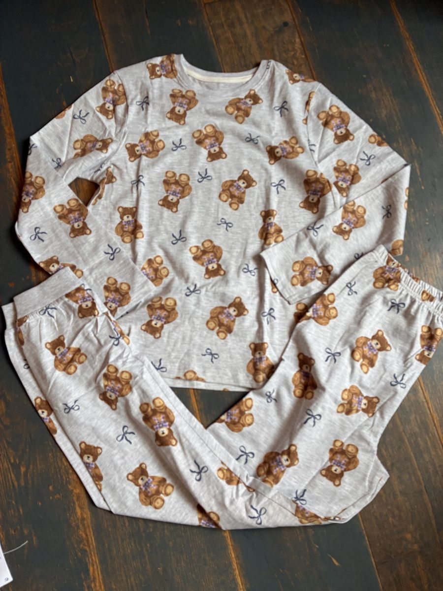Pigiama & Simili: Schönes Pyjama Gr. 128, Neu – Nuovo (secondo la descrizione) da richterswil venduto da lunamarie001