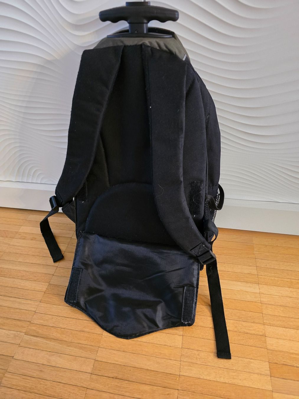 Zaini: Praktischer Rucksack Trolley – Usato da Laufenburg venduto da may_r2st 3