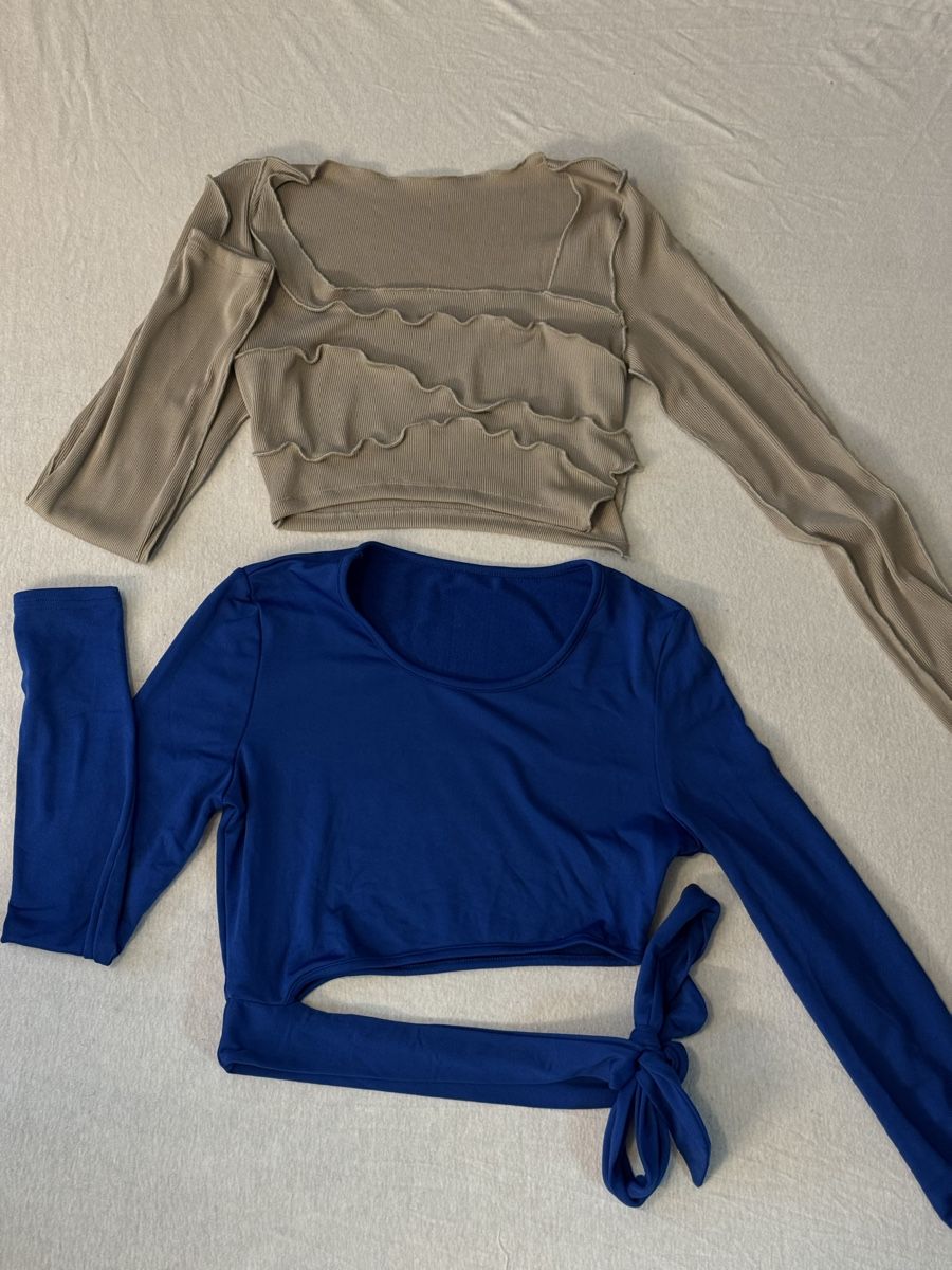 Shein Top: 2 Tops langarm Grösse S modisch geschnitten neu – Usato da Wettingen venduto da lua_hrn5