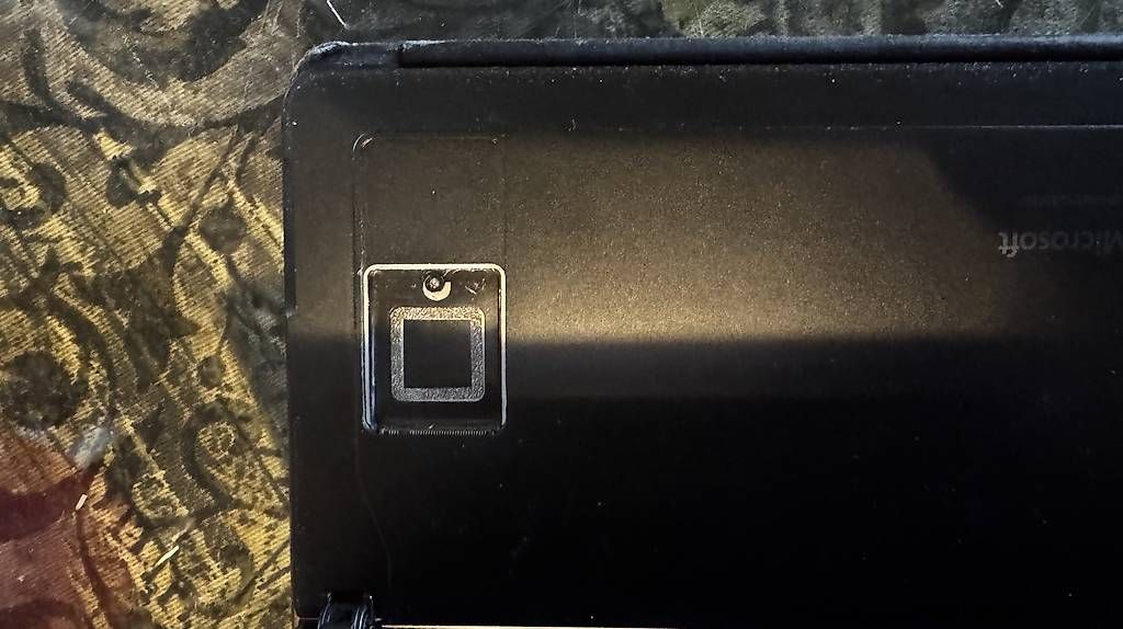 Notebooks: Microsoft Windows Surface Pro 9 – Gebraucht aus Thayngen von Bosslolo 2
