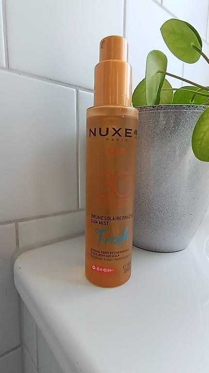 Soins du visage: Nuxe sun 30 spf – D'occasion à Ermatingen par Pra_M
