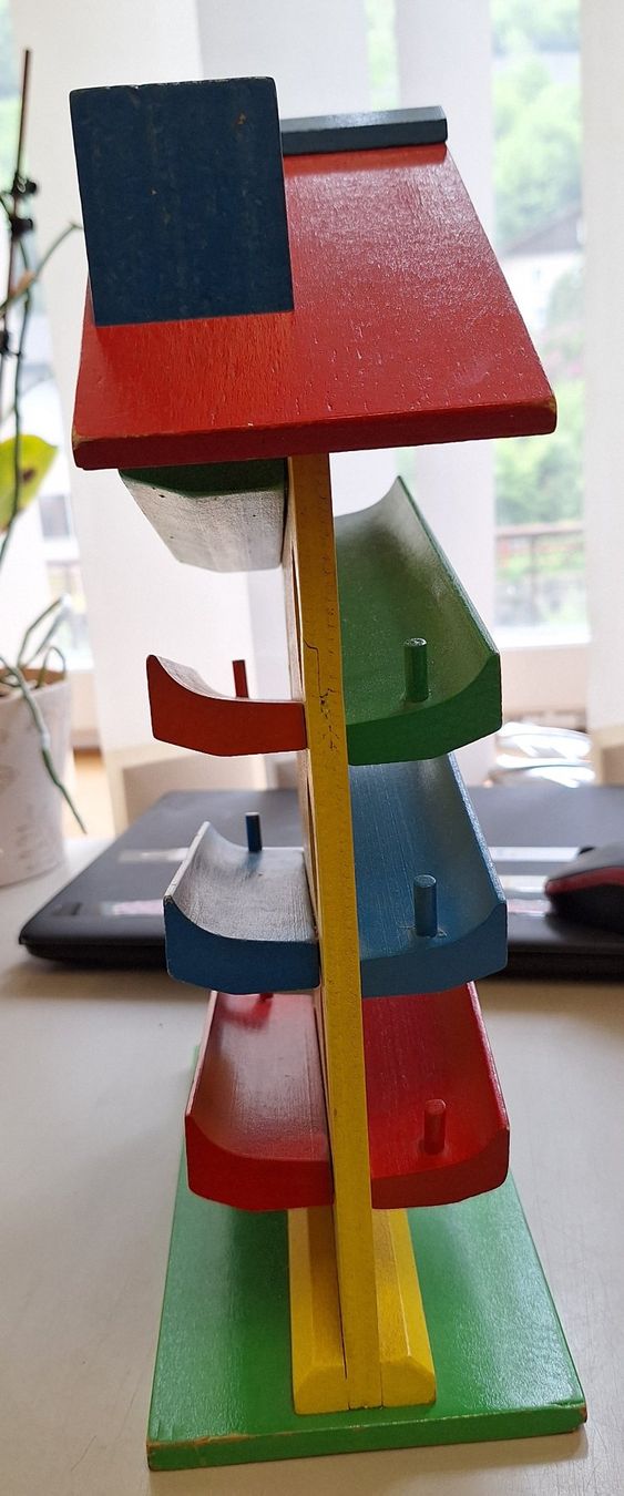 Giocattoli: Kugelbahn robust Holz Rollbahn-Haus Chugelispiel Zickzack – Usato da Gurtnellen venduto da Rhino77 5