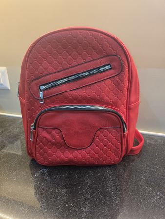 Roter Damen Rucksack – NEU