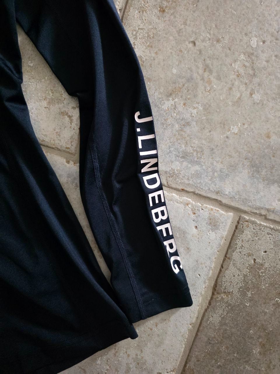 Lindeberg Maglioni & Felpe: J.Lindeberg leichter Stehkragen Pulli Gr. S – Usato da Maur venduto da Edsch 1