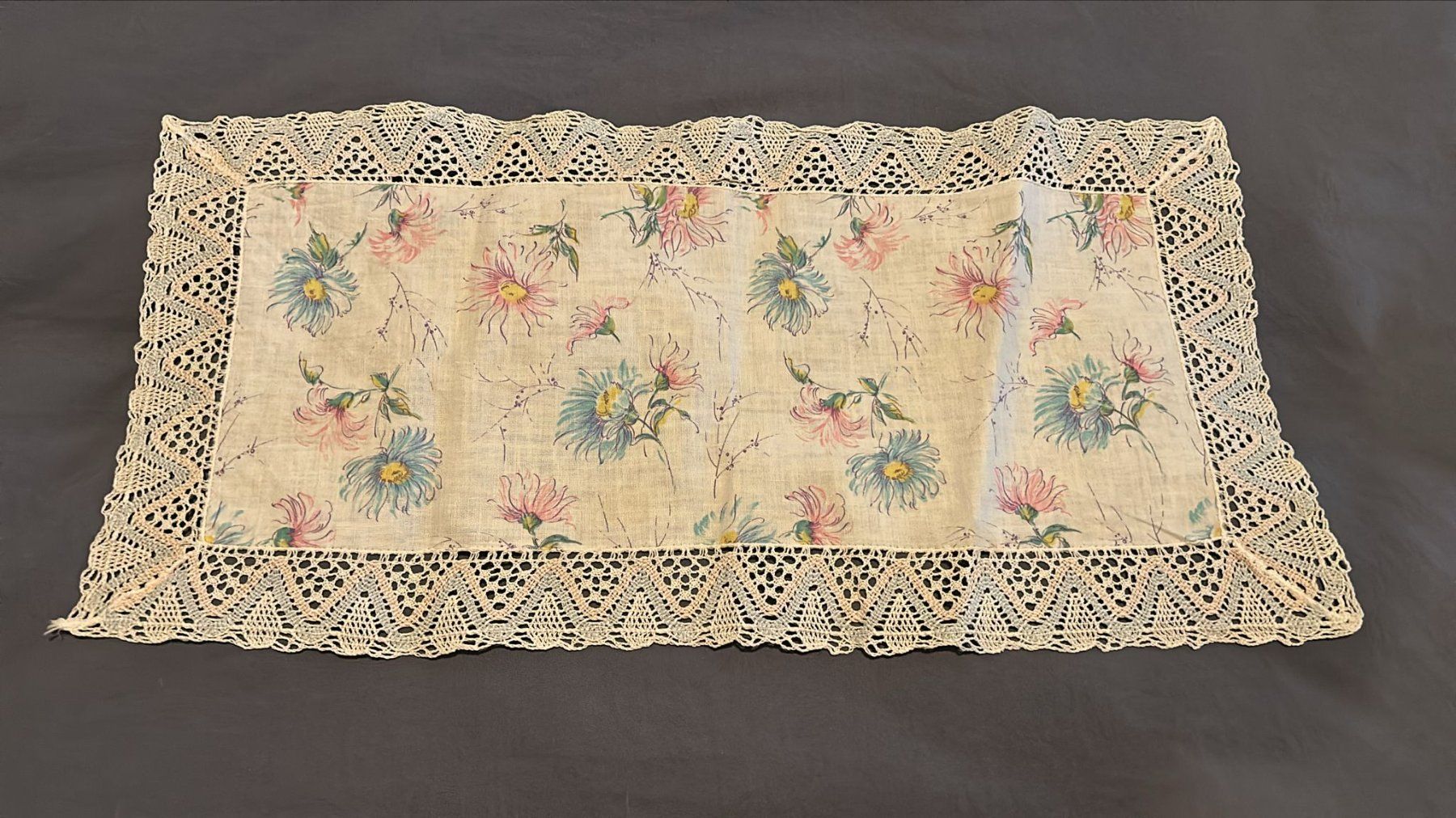 Altra biancheria da tavola: Striscia da tavolo 27x55 cm – Usato da Melano venduto da H-Sara 1