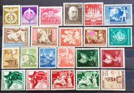 DEUTSCHES REICH: Ein Lot Postfrische ** aus 1942–1945