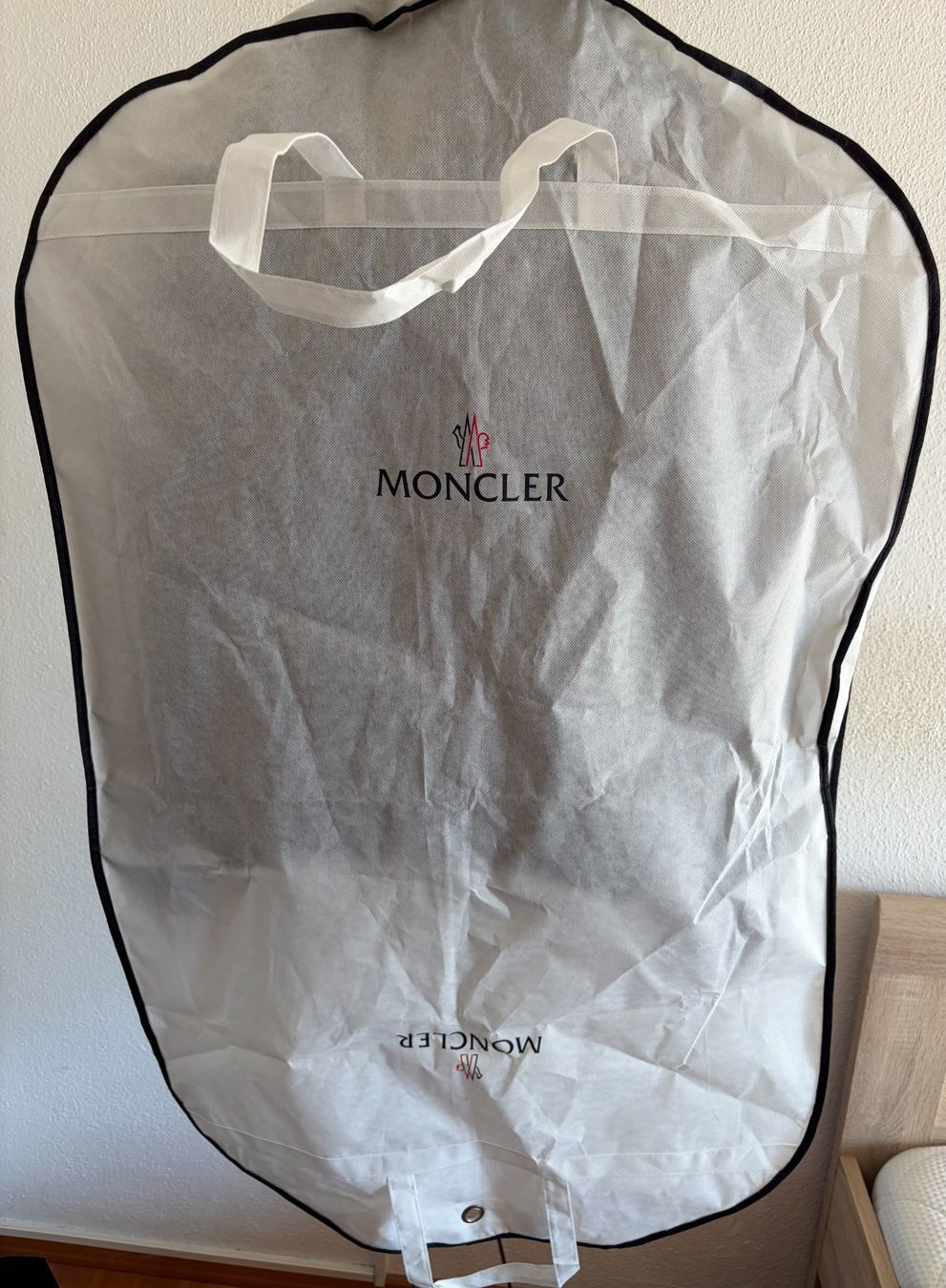 Moncler Jacken: Moncler "Bady Giubbotto" Down Jacket – Gebraucht aus Canobbio von kk_dee 9