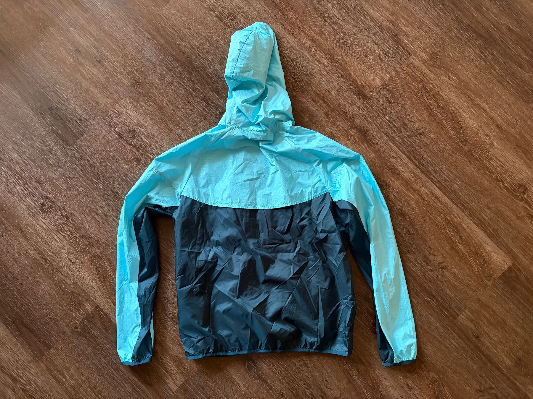Nike Giacche: Nike Windrunner Gr. M – Usato da Muttenz venduto da bargain_hunter 3