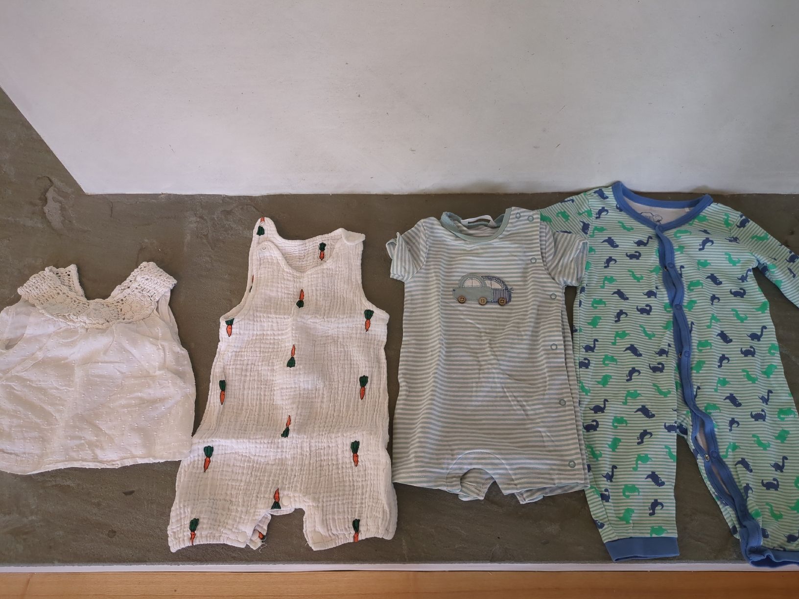 Lotti & Set di vestiti: grosses Kleiderpaket in Gr. 62 – Usato da Oberhelfenschwil venduto da Tattar 8