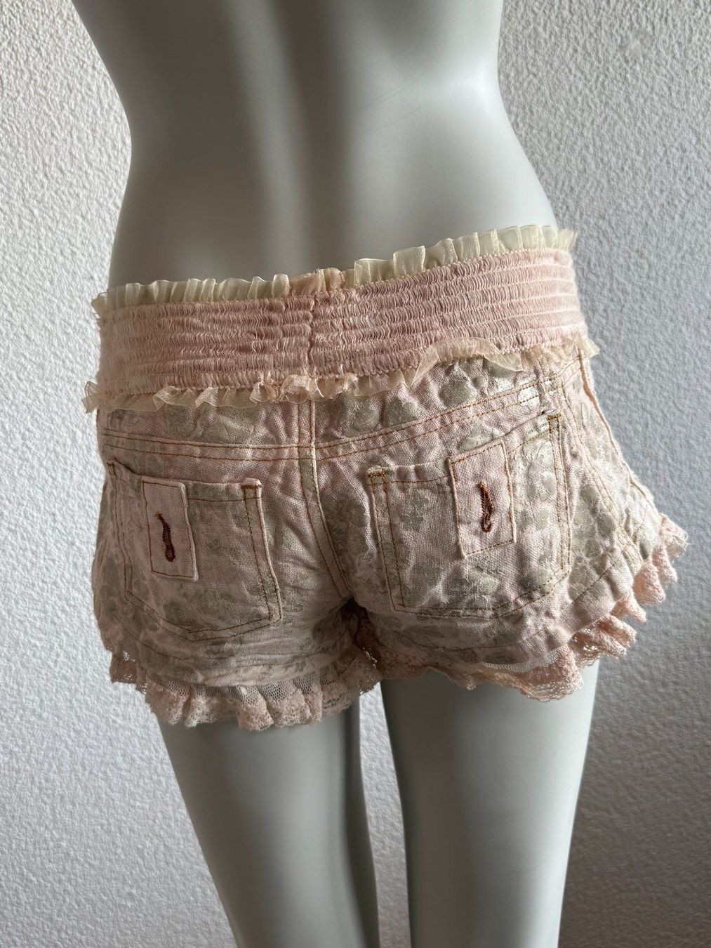 Pantaloni: Leinenshorts Sunday Saint-Tropez, Gr. M – Usato da meggen venduto da Njamiro 2