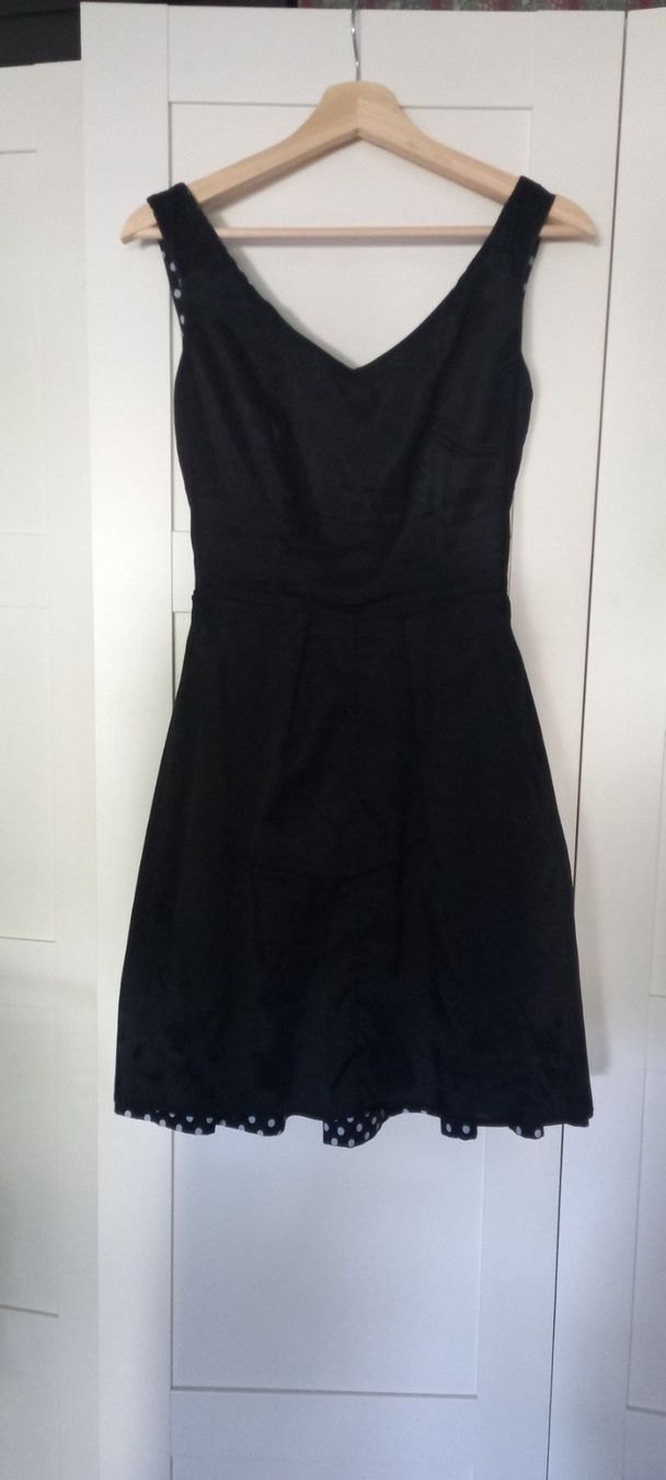 Pinko Vestiti: Kleid von Pinko – Usato da Bachenbülach venduto da Dominik-20 4