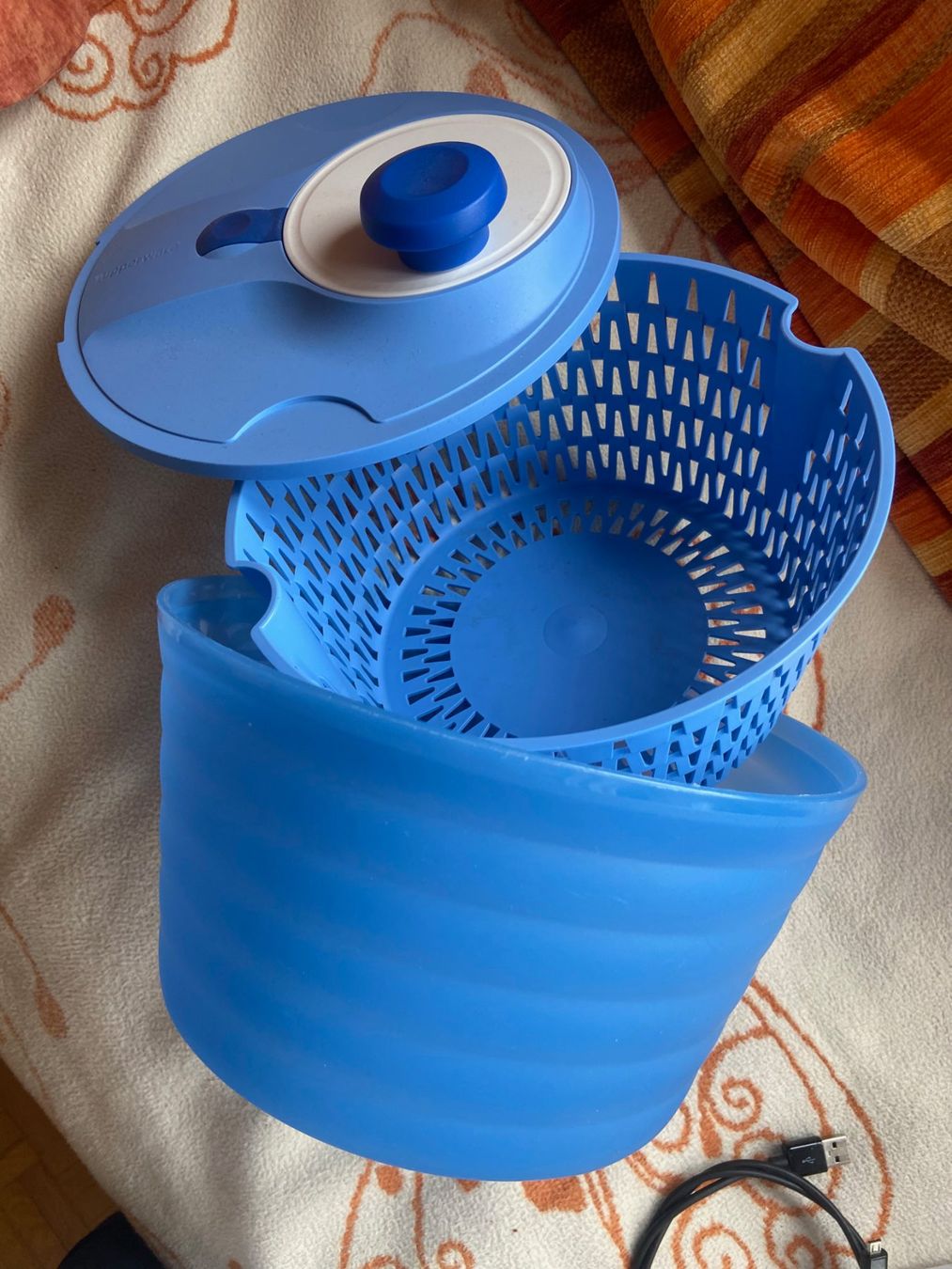 Tupperware Küchengeräte: Salatschleuder von Tupperware – Gebraucht aus Gümmenen von -EAi- 3