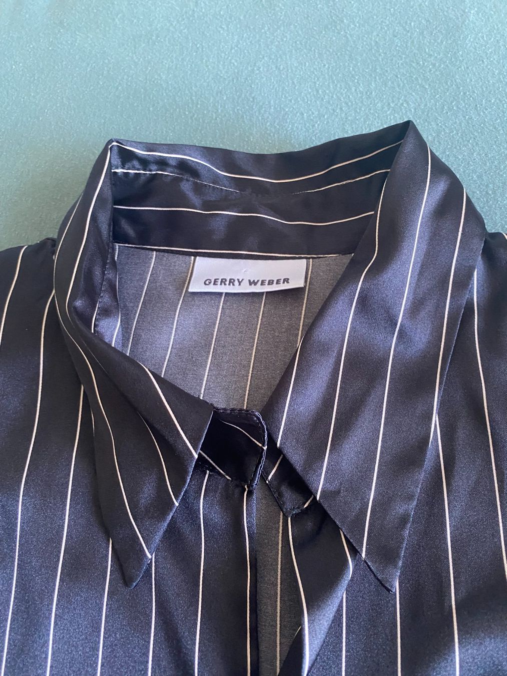 Gerry Weber Camicette: NEU, Bluse, Hemd Gerry Weber, schwarz gestreift, Gr. 48 – Nuovo (secondo la descrizione) da Gümligen venduto da Primeselection 3