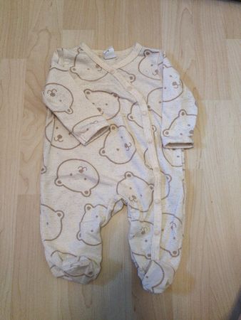 süsser Leichter Pyjama