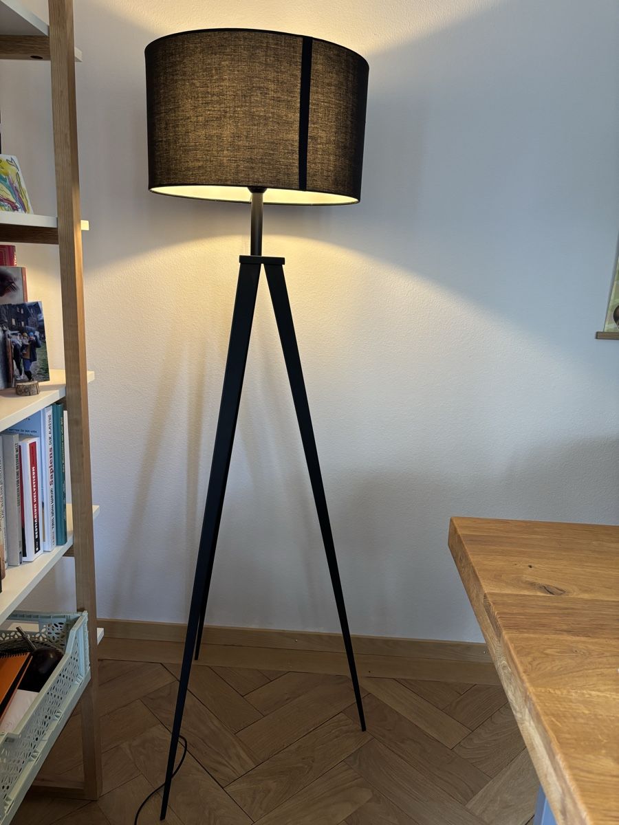 Lampade: Stehlampe – Nuovo (secondo la descrizione) da Bern venduto da cindywilli