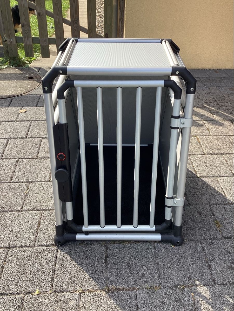 Cages, transport & sécurité: Hunde Transportbox  – D'occasion à Wigoltingen par Roman214 1