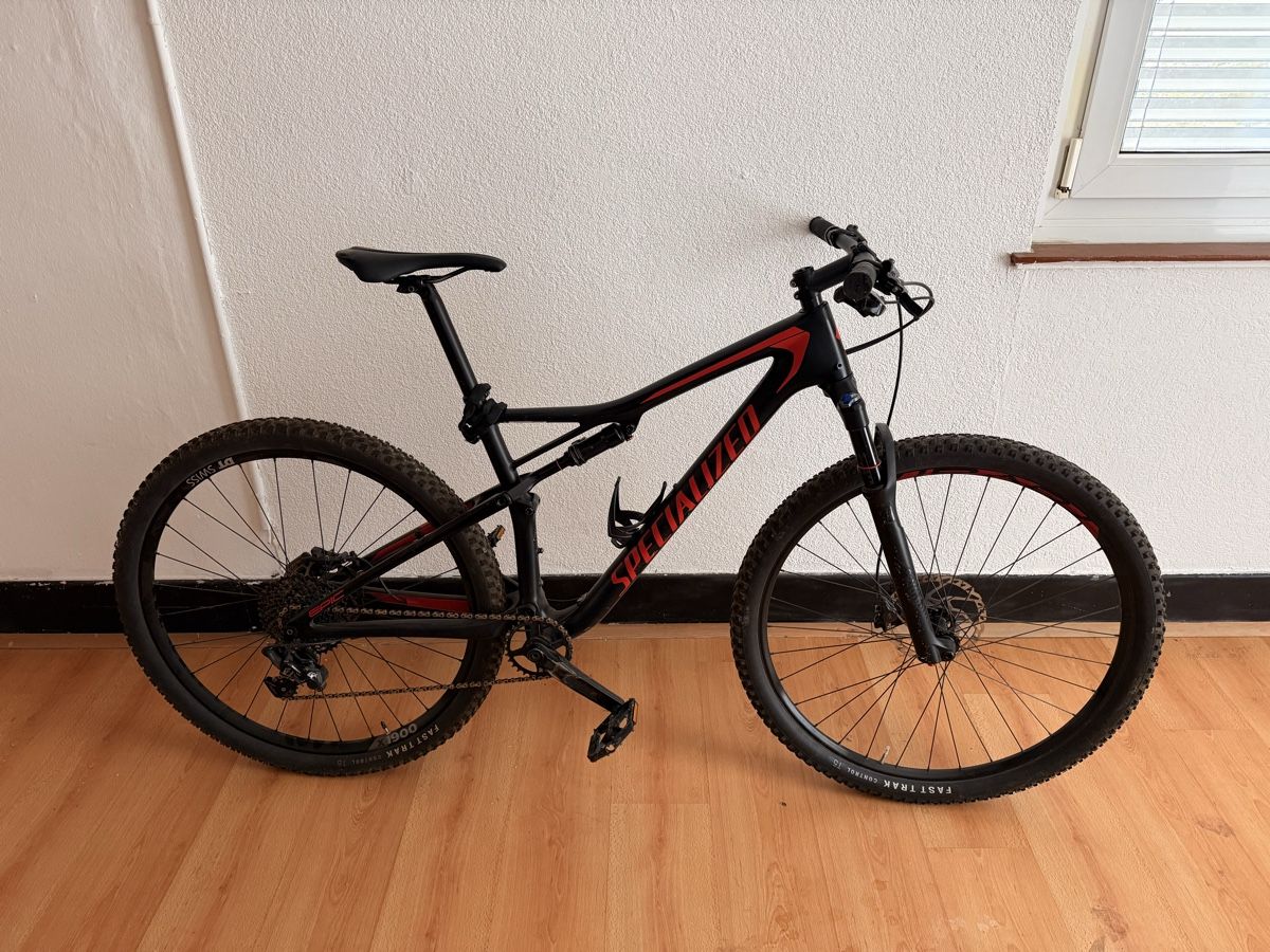 Specialized Biciclette: Specialized Epic Full Carbon – Usato da Gerlafingen venduto da